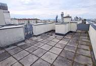 TERRASSENHIT, 61 m2 Dachgeschoß mit 48 m2 Terrasse, Wohnküche, 1 Zimmer, Wannenbad, Parketten, Fernblick, Holbeingasse