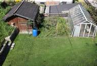Ein-/Zwei- oder Mehrfamilienhaus zum Innenrenovieren auf 1.343 m² Grund mit Garage und Abstellplätze
