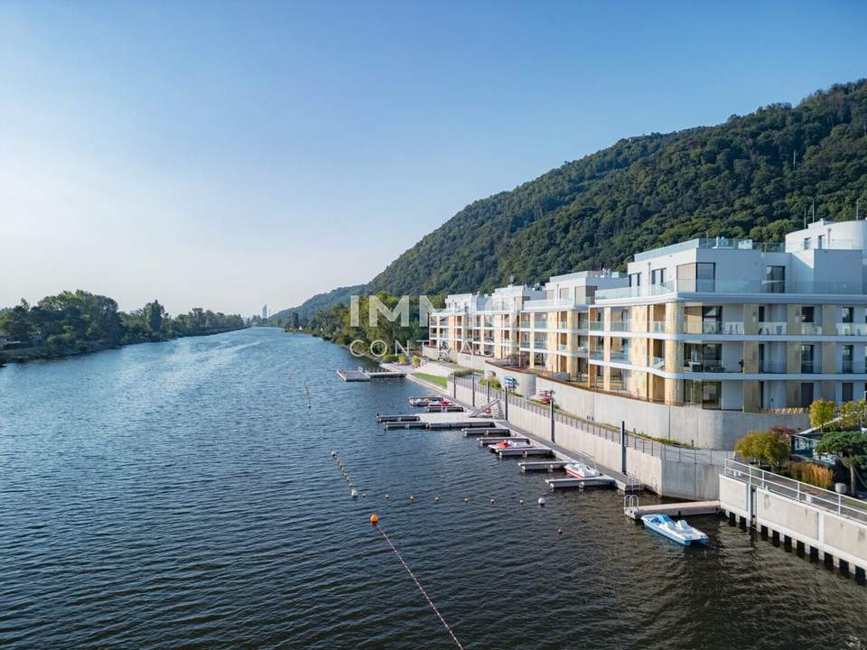 120m2 Garten, 1. Reihe direkt am Wasser - Luxus Living