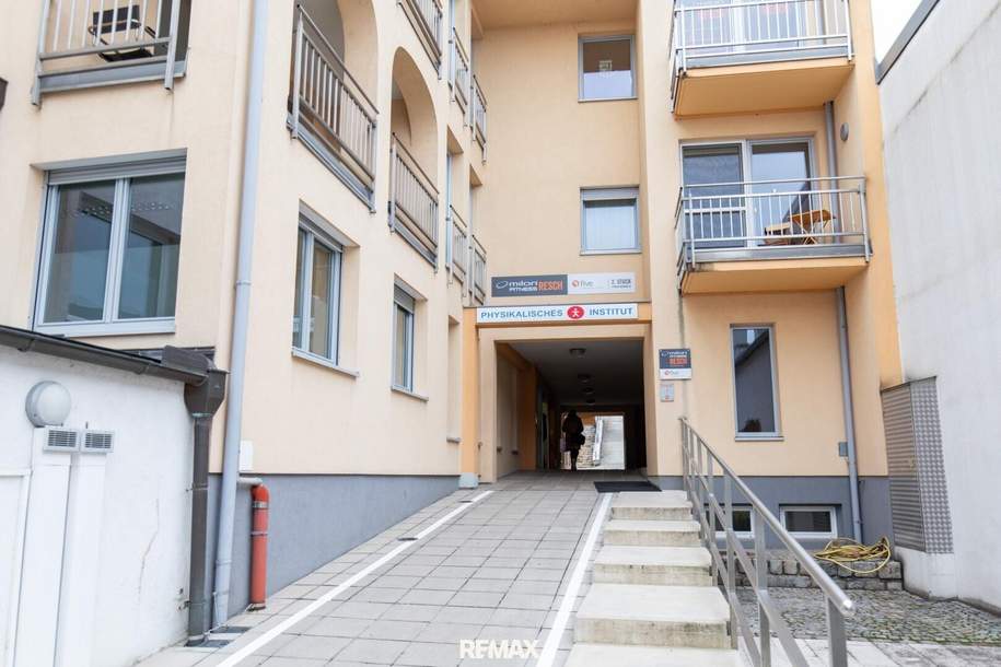 Ordinationsräumlichkeiten im Ärztezentrum am Hauptplatz, Gewerbeobjekt-miete, 1.991,67,€, 7100 Neusiedl am See