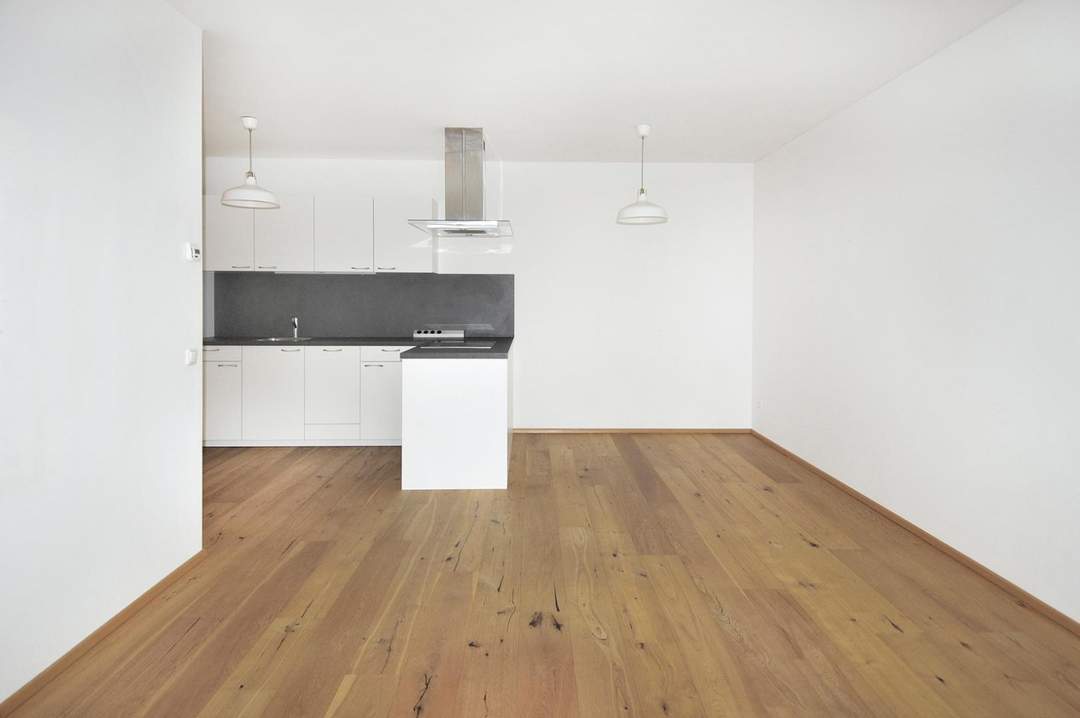 Hochwertige 2-Zimmer-Wohnung mit Küche, Lift und Tiefgaragenstellplatz im Zentrum von Steyr!