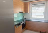DIREKT AN DER ALTEN DONAU - Helle 3-Zimmerwohnung mit sehr guter Raumaufteilung und Loggia