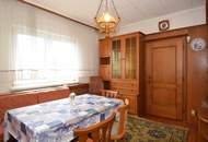 Besichtigungstag 7. Mai, nur mit Voranmeldung möglich! - Zweifamilienhaus mit großem Grundstück