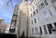 360° TOUR // MÖBLIERTE STILWOHNUNG // FURNISHED CLASSIC APARTMENT