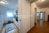 ZENTRUMSNAHES - MODERNES DACHTERRASSENAPARTMENT