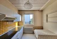 Entzückendes Haus, ebener Garten und viel Potential!