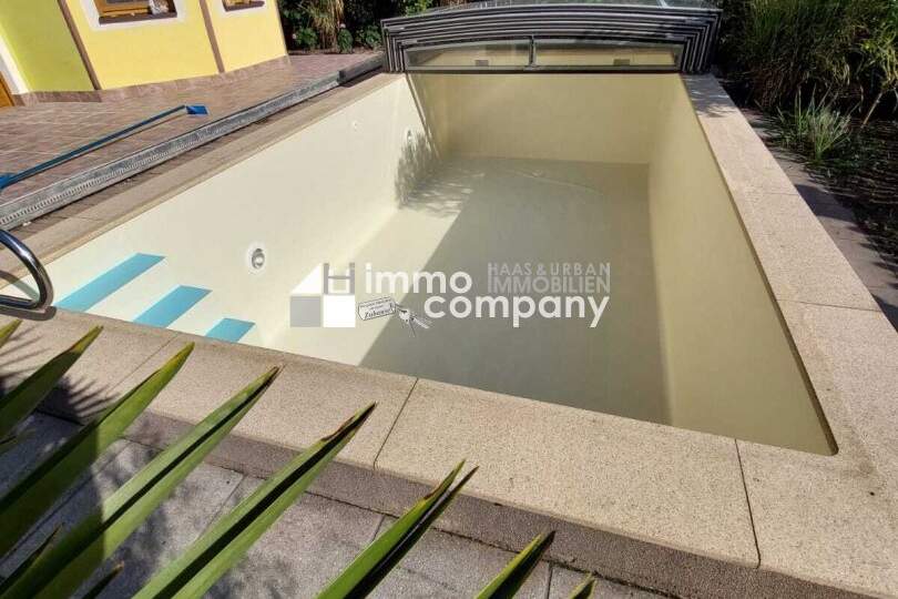 Wohlfühloase in 1220 Wien: Gepflegtes Einfamilienhaus mit Pool, Balkon, Terrasse & Carport!, Haus-kauf, 650.000,€, 1220 Wien 22., Donaustadt
