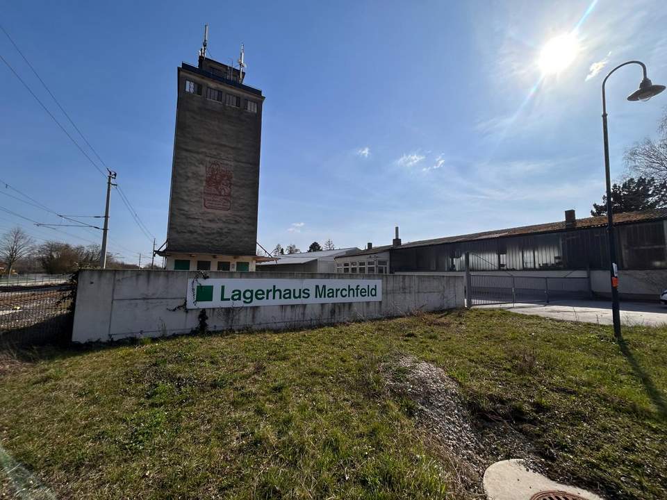 Vielseitiges Gewerbeobjekt - Lagerhaus Areal mit KFZ Werkstatt