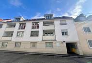 Moderne 2-Zimmer-DG-Wohnung mit sehr guter Anbindung