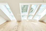 Wohnen auf höchstem Niveau – Einzigartige Dachgeschossresidenz mit Dachterrasse und Panoramablick