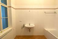 Viel Platz für die Familie oder WG: 4-Zimmer-Altbau-Wohnung im Hundertwasserviertel