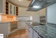 Befristete luxuriöse Dachgeschosswohnung im Stilaltbau - Blick über die Dächer Wien's - ab 1.12.