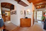 Bauernhausidylle im Wienerwald nahe dem Naturpark Föhrenberge