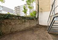 GARTENWOHNUNG NÄHE 1. BEZIRK, DONAUKANAL UND AUGARTEN | Komplett hofseitig | Sanierungsbedürftig | Rembrandtstraße