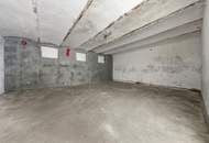 IMPOSANTER LANDSITZ FÜR HOHE ANSPRÜCHE! GROßZÜGIGE WOHN-UND NUTZFLÄCHEN SOWIE ÜBER 5000 m2 LAND