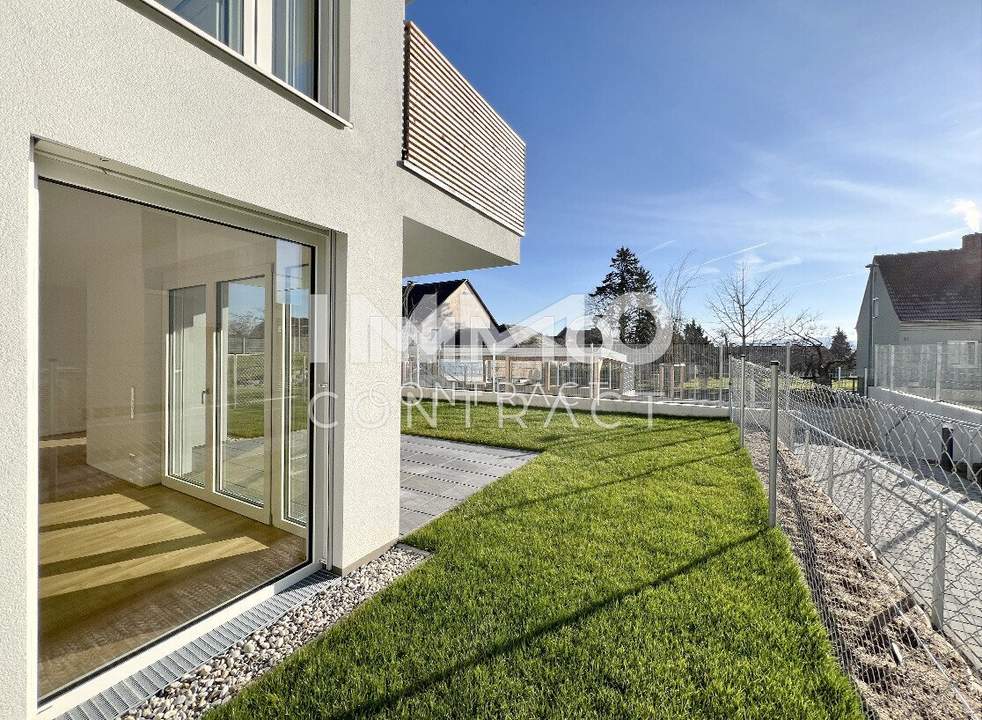 KREMSER WOHNDOMIZIL3Zi -Gartenwohnung 77qm mit 104qm Garten, Tiefgarage in Grünruhelage