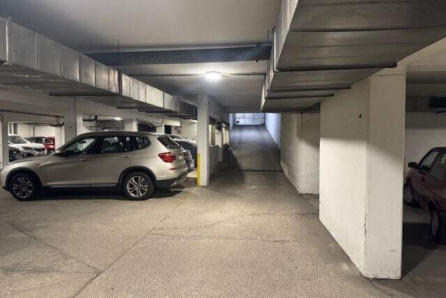 Tiefgaragenplatz in der Magdalenenstraße zu vermieten, Kleinobjekte-miete, 140,00,€, 1060 Wien 6., Mariahilf