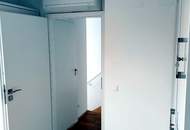 TOP - Neuwertige Dachgeschosswohnung in 1210 Wien – ca. 70 m², 3-Zimmer, ca. 23m² Terrasse und Garagenstellplatz - absolute Ruhelage