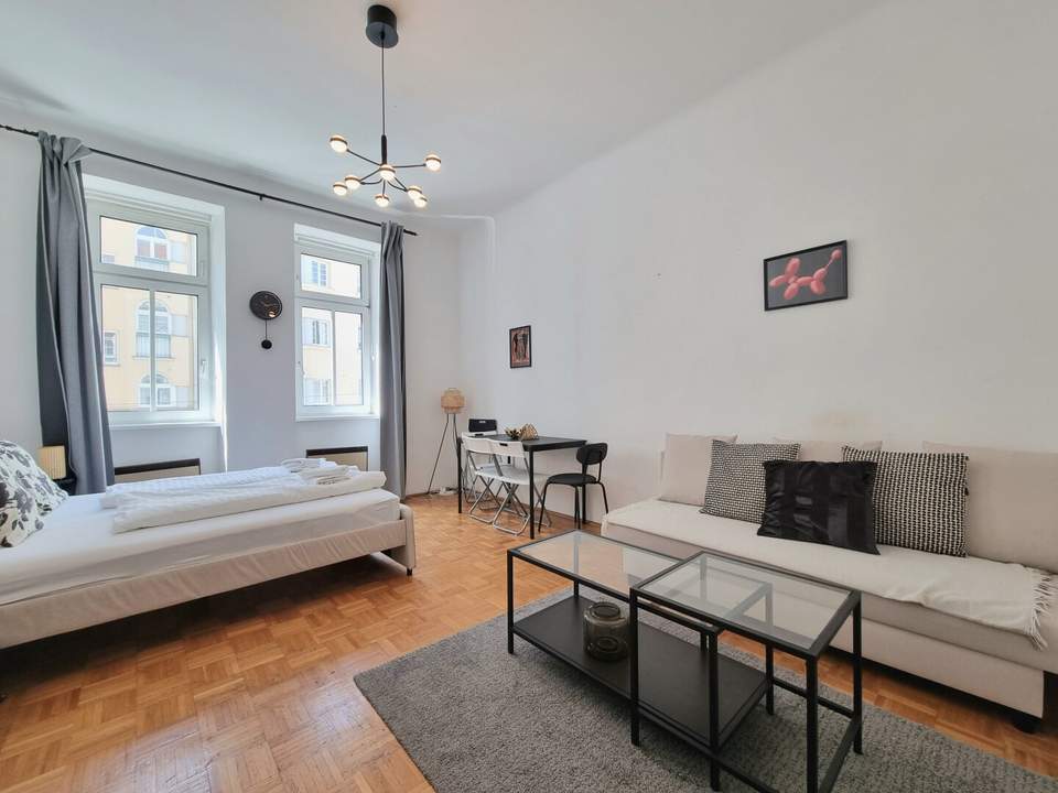 Tolle Lage Nahe Hernalser Hauptstr. - Großzügige 1 Zimmer Altbauwohnung - Bahnhof Hernals in der Nähe