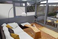 Außergewöhnliches Zweifamilienhaus mit Schwimmteich, Sauna &amp; Wintergarten