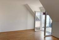 Moderne Dachgeschoss-Wohnung mit zwei Balkonen und bester Anbindung zur U4/U6 Längenfeldgasse!