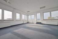 268m² Büro mit 111m² Terrasse zur alleinigen Nutzung | Klima | Parkplätze | auf bis zu 668m² erweiterbar | optionales EG-Lager mit 47m²