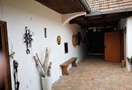 Liebevoll sanierter Dreikanthof mit großem Grundstück in idyllischer Ruhelage