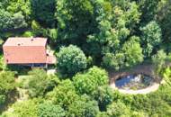 Alleinlage - Naturnahe Ruheoase, liebevolles Waldhaus aus Holz