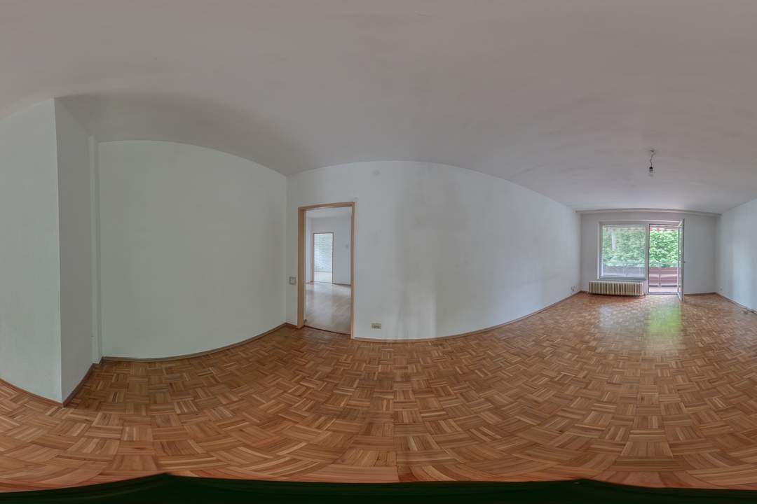 4 Zimmer mit Kaminofen, Loggia, Balkon: Naturgenuss mit City-Anschluss