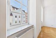 Stillvolle 2-Zimmer Altbauwohnung mit Balkon (10. Oktober Straße 6)