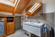 Neuwertiges Einfamilienhaus in Bestlage – Komfort trifft Natur