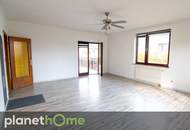 Geräumiger Bungalow und großer Garten mit Party-Hütte