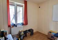 EINFAMILIENHAUS IN SONNIGER LAGE MIT SCHÖNEM GARTEN