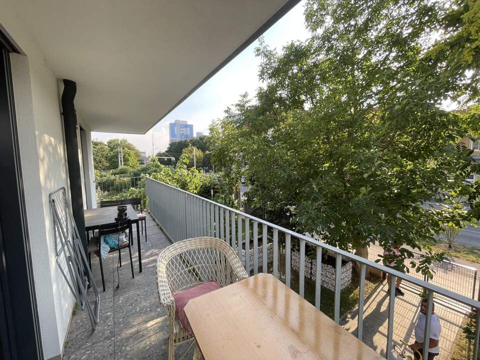 Kleine Single-Wohnung mit Balkon