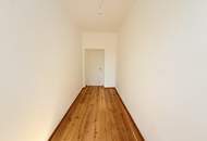 Frisch sanierte 2-Zimmer Wohnung in guter Lage in einem exklusiven Gebäude mit wenigen Einheiten
