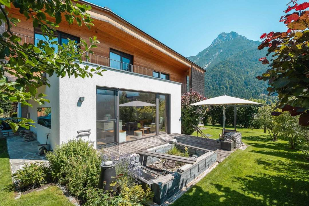 Designvilla in Ruhelage – Architektenkunst im Pillerseetal