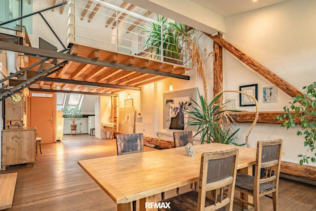 PREIS UPDATE!! Dachgeschoss-Loft mit traumhafter Dachterrasse
