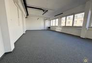 Erstbezug nach Renovierung | Großzügig angenehmes Büro im 3. OG
