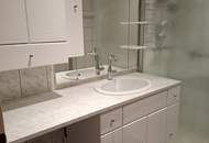 GEMÜTLICHE und HELLE 4 Zimmer-WOHNUNG - LOGGIA -LIFT