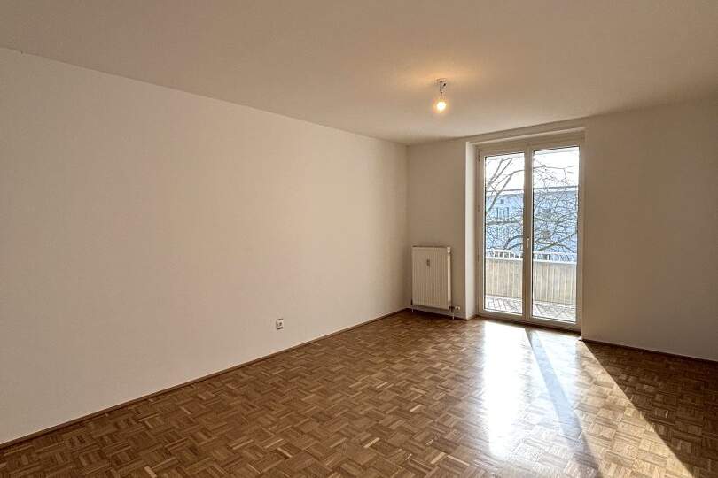 Charmante 3-Zimmer-Wohnung mit Loggia in Ebelsberg! Perfekte Infrastruktur! Im obersten Stockwerk des Hauses!, Wohnung-miete, 778,87,€, 4020 Linz(Stadt)