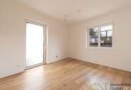 SEEBLICK! Traumhafte Penthouse-Wohnung mit beeindruckender Terrasse im Zentrum von Seewalchen a.A.!