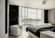 Luxusvilla am See - privater Uferzugang!