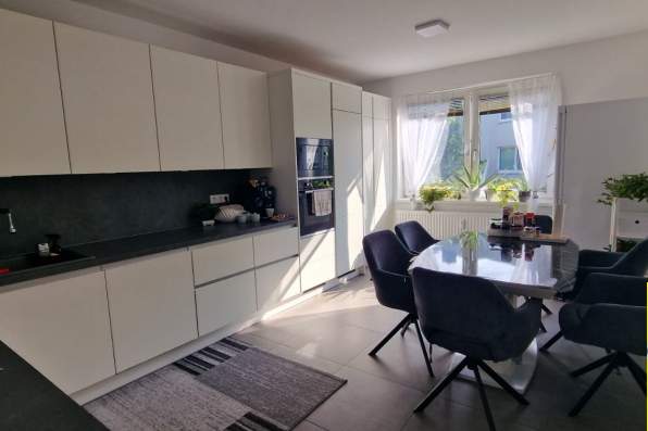 15379 - EINZIGARTIG - 5 Zimmer Nähe Krankenhaus!, Wohnung-kauf, 299.000,€, 3100 Sankt Pölten(Stadt)