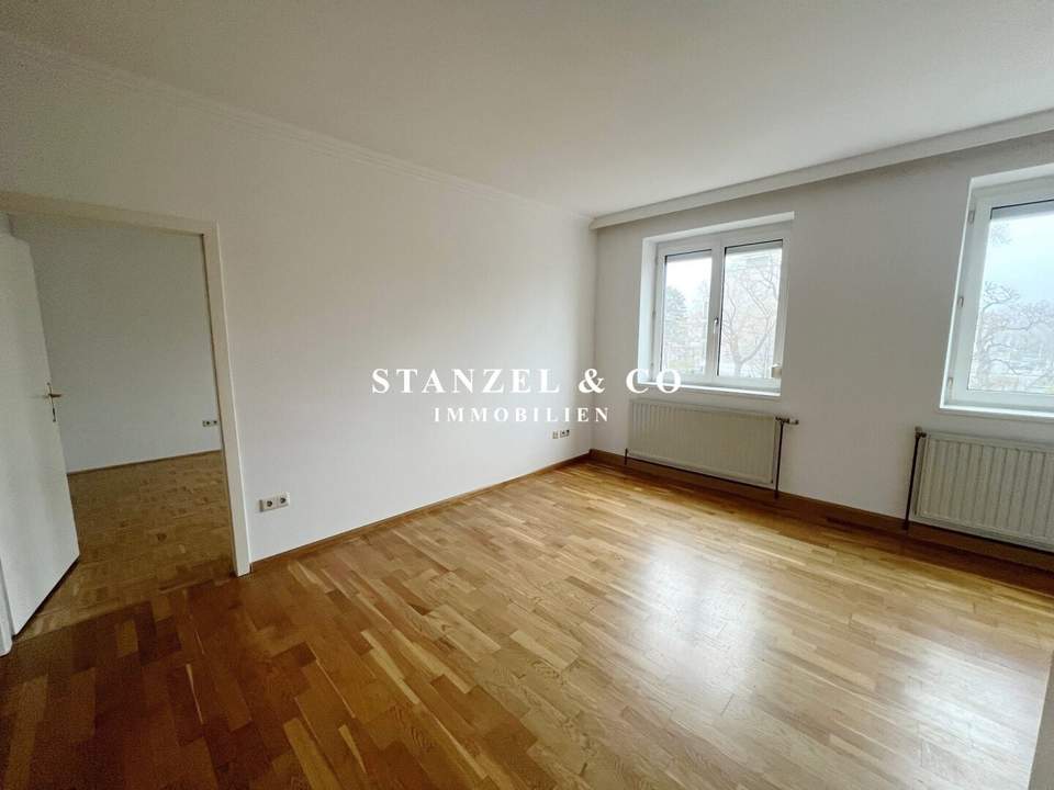 HELLES NEUBAUAPARTMENT IN SIEVERING