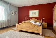 LIEBEVOLL GEPFLEGT MIT PANORAMATERRASSE, NEBENGEBÄUDE UND SONNIGEM XXL GARTEN