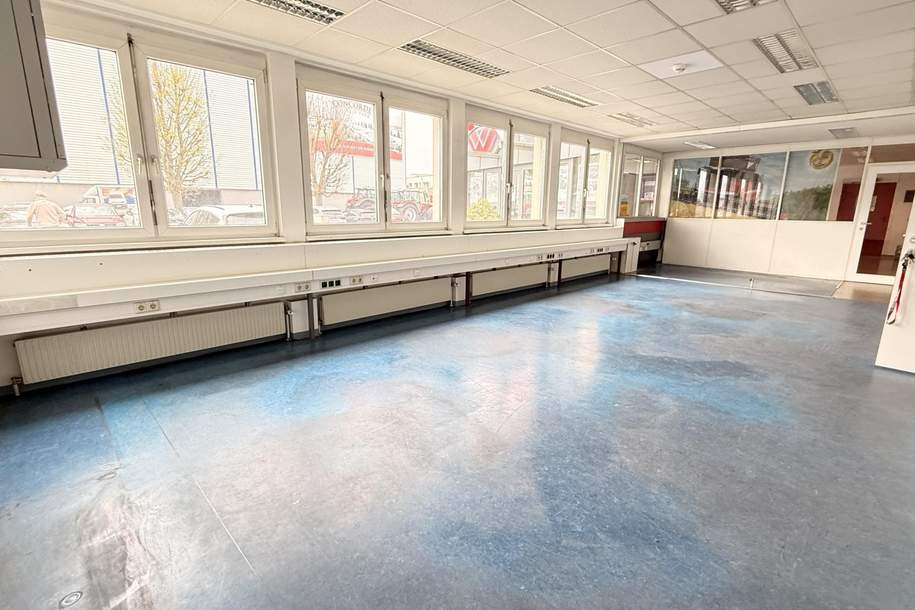 Günstiges Kleinbüro mit Gemeinschaftsflächen im CONCORDE BUSINESS PARK, Gewerbeobjekt-miete, 838,32,€, 2320 Bruck an der Leitha