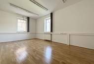 Charmante 3-Zimmer-Atlbauwohnung im 1. Stock
