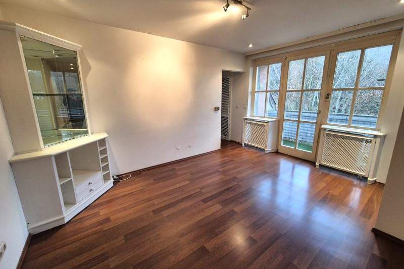 Gepflegte, klimatisierte Eigentumswohnung (57m²) mit 2 Balkonen und Grünblick in Graz,Geidorf!, Wohnung-kauf, 159.000,€, 8010 Graz(Stadt)
