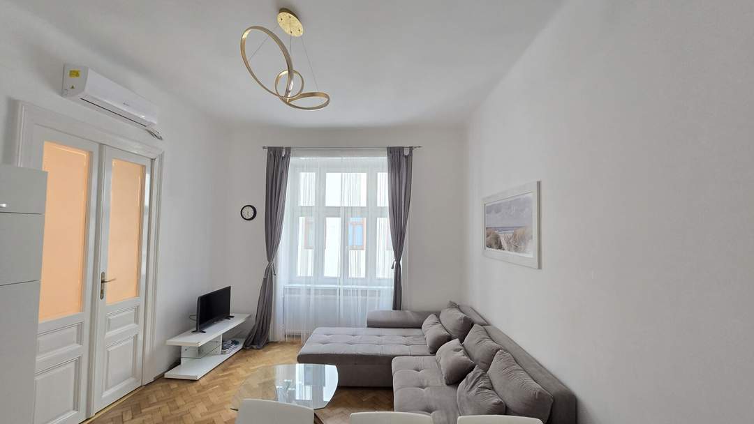 Klassische Altbauwohnung im Herzen des 2., Bezirk, nähe Nestroyplatz, Praterstern und Taborstraße U1, U2 Perfekte Grundriss 3 Zimmer.