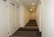 Moderne 1,5-Zimmer Wohnung mit Balkon in den Innenhof. Für Studenten geeignet